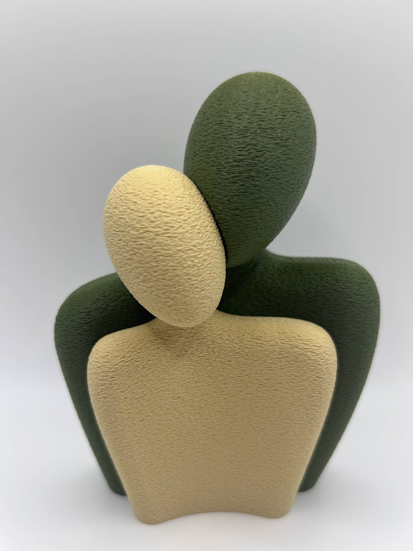 Valentijnsbeeld - Innige omhelzing